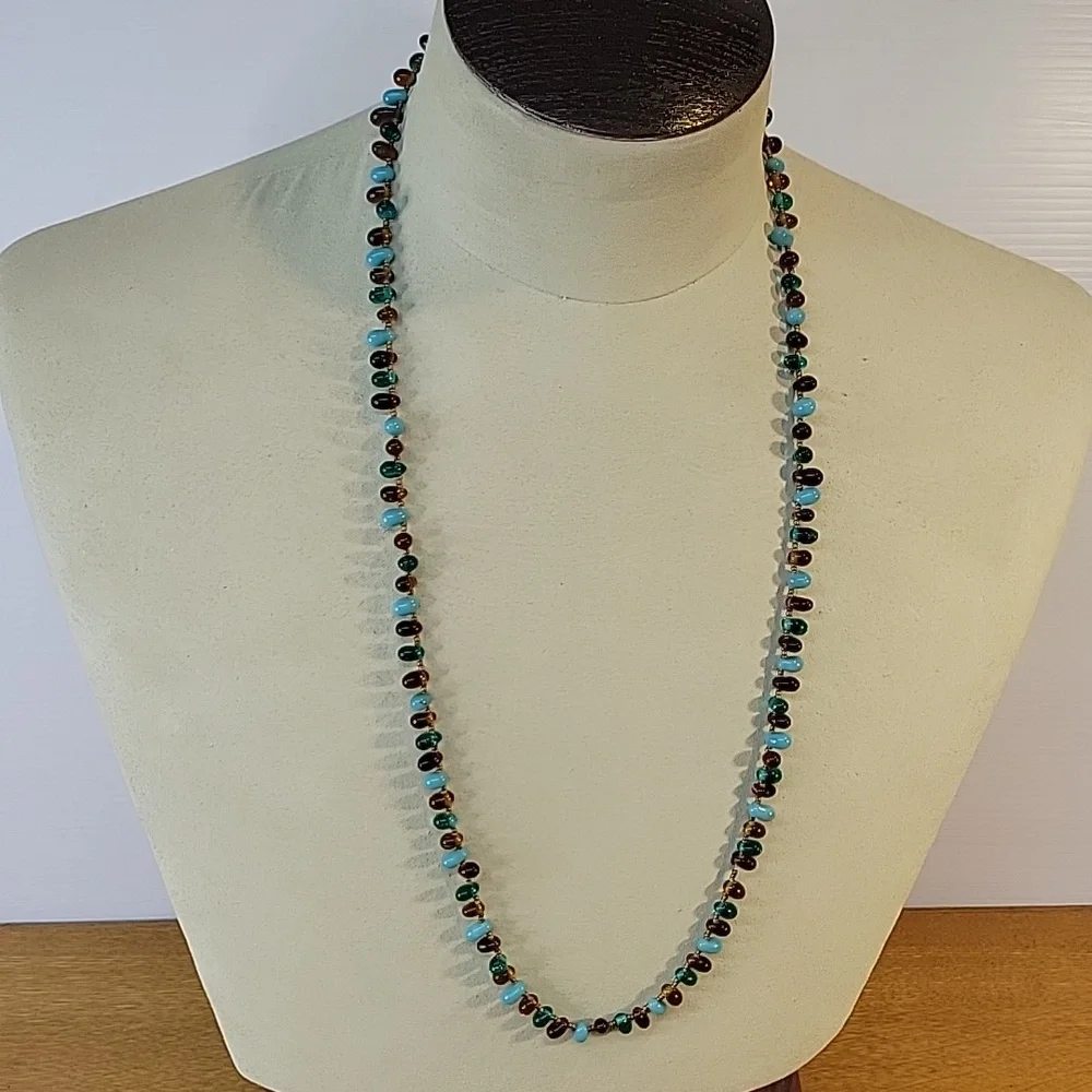 Glass Bead Necklace 18